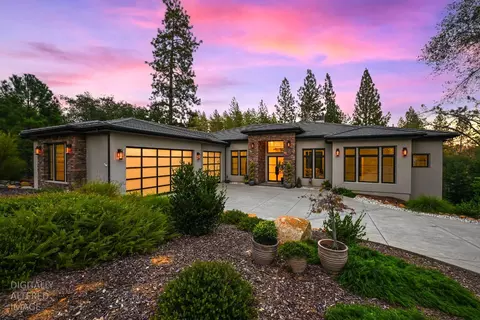 1455 Lodge View Dr, Meadow Vista, CA 95722