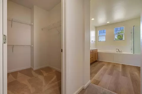 Entry Way - 847 Iberis Way, Tracy, CA 95376 photo 11 of 14