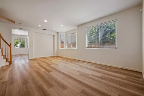 Living - 847 Iberis Way, Tracy, CA 95376 photo 2 of 6