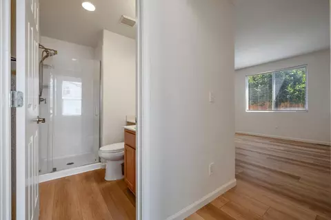 Entry Way - 847 Iberis Way, Tracy, CA 95376 photo 3 of 14