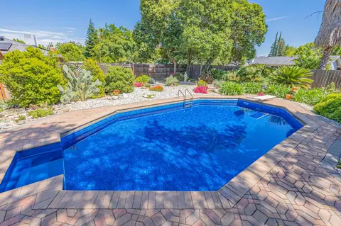 Exterior - 4625 5th St, Rocklin, CA 95677 photo 8 of 12