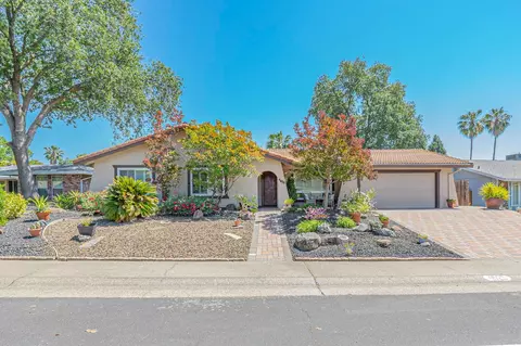 4625 5th St, Rocklin, CA 95677