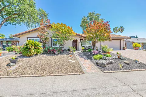 Exterior - 4625 5th St, Rocklin, CA 95677 photo 2 of 12