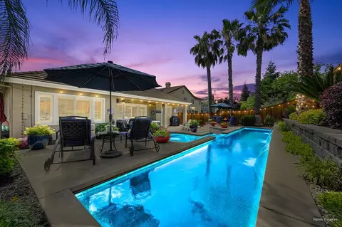 2811 Southcreek Dr, Lincoln, CA 95648