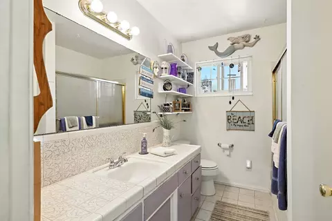 Bath - 1608 Ohio Ave, Modesto, CA 95358 photo 4 of 4