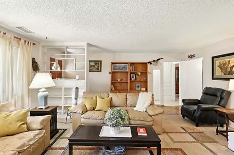 Living - 1608 Ohio Ave, Modesto, CA 95358 photo 2 of 4