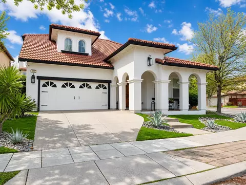 113 S Pacifico St, Mountain House, CA 95391