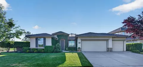 4900 Spyglass Dr, Ione, CA 95640