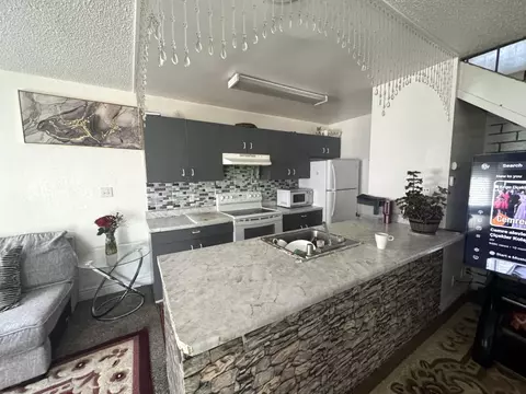 2505 Prescott Rd #3, Modesto, CA 95350