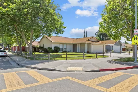 Exterior - 1820 S Central Ave, Tracy, CA 95376 photo 3 of 11
