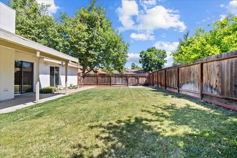 Exterior - 1820 S Central Ave, Tracy, CA 95376 photo 9 of 11