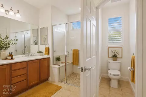 Bath - 1709 Fox Trot Way, Manteca, CA 95336 photo 1 of 2