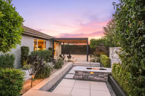 Exterior - 655 Mono St, Manteca, CA 95337 photo 7 of 14