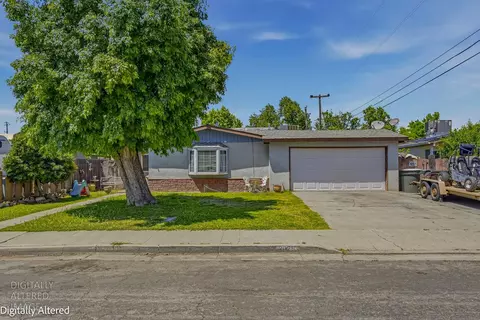 2825 Green St, Merced, CA 95340 photo 2
