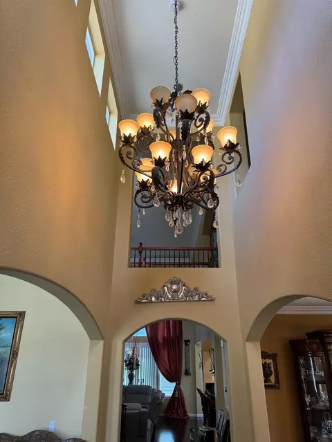Entry Way - 1058 Tidewater Pt, Lathrop, CA 95330 photo 2 of 12