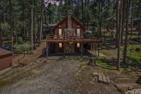 5619 Pennyroyal Dr, Pollock Pines, CA 95726