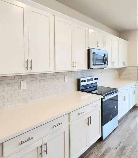 Kitchen - 1792 Skagway Ave, Manteca, CA 95337 photo 2 of 2