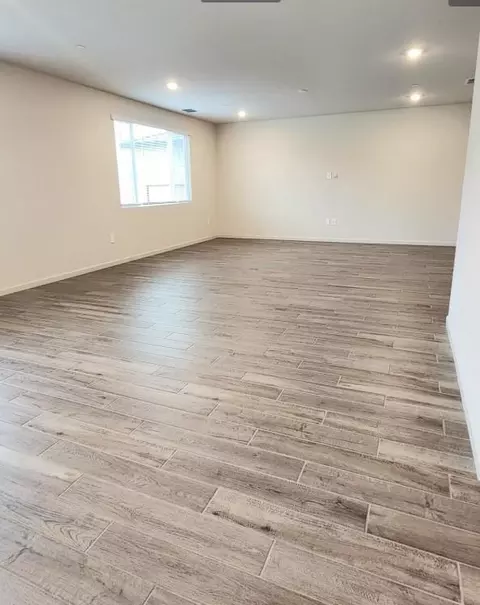 Living - 1792 Skagway Ave, Manteca, CA 95337 photo 2 of 3