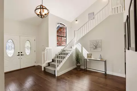 Entry Way - 969 Spring Creek Dr, Ripon, CA 95366 photo 2 of 5