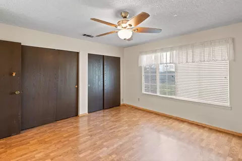 Bedroom - 986 Pebble Way, Manteca, CA 95336 photo 1 of 8