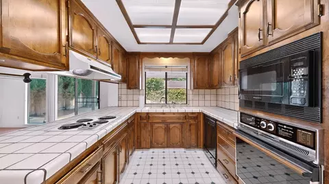 Kitchen - 2401 Ellison Dr, Modesto, CA 95355 photo 3 of 7