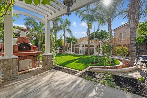 Exterior - 4111 Panorama Ave, Turlock, CA 95382 photo 10 of 12