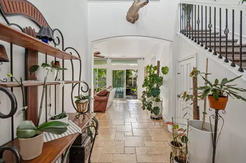 Entry Way - 4111 Panorama Ave, Turlock, CA 95382 photo 1 of 4