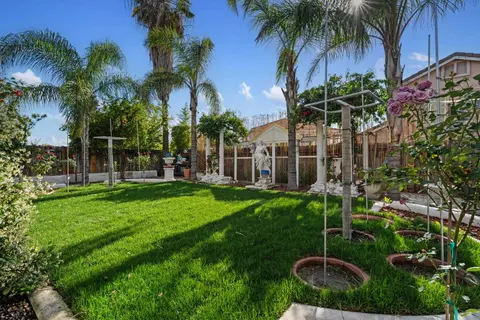 Exterior - 4111 Panorama Ave, Turlock, CA 95382 photo 12 of 12