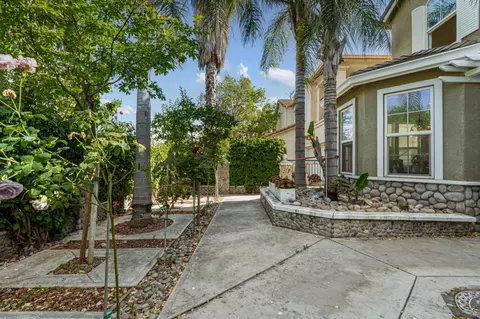 Exterior - 4111 Panorama Ave, Turlock, CA 95382 photo 4 of 12
