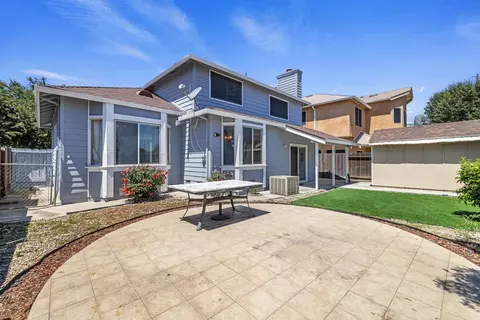 Exterior - 748 Codington Way, Modesto, CA 95357 photo 5 of 6