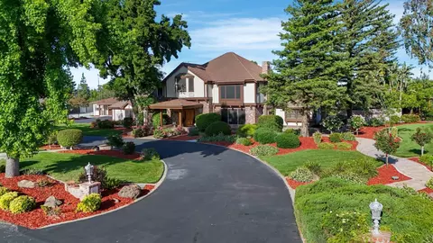 8327 Park Pl, Tracy, CA 95304