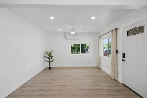 Living - 1016 E Yosemite, Madera, CA 93638 photo 1 of 5