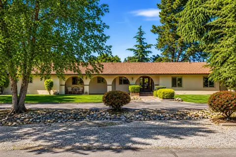 1845 Lorraine Way, Yuba City, CA 95993