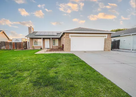 Exterior - 4186 Donald Dr, Olivehurst, CA 95961 photo 9 of 10