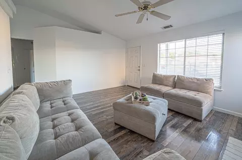 Living - 4186 Donald Dr, Olivehurst, CA 95961 photo 1 of 3