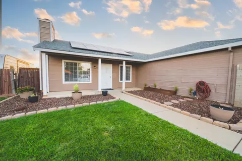 Exterior - 4186 Donald Dr, Olivehurst, CA 95961 photo 3 of 10
