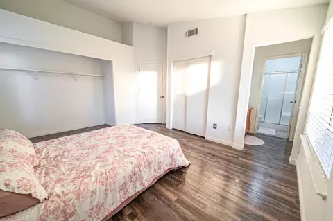 Bedroom - 4186 Donald Dr, Olivehurst, CA 95961 photo 2 of 4