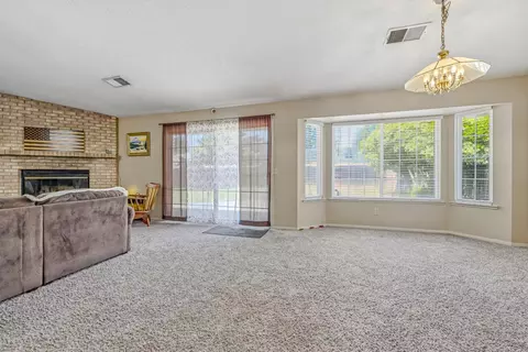 Living - 1165 Inspiration Point Ct, Merced, CA 95340 photo 2 of 2