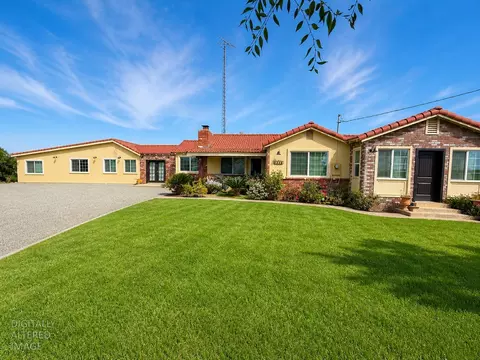 1749 Orange Ave, Patterson, CA 95363 photo 3