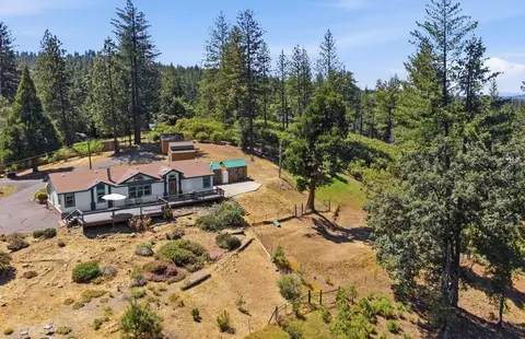 21552 Sprague Rd, Groveland, CA 95321