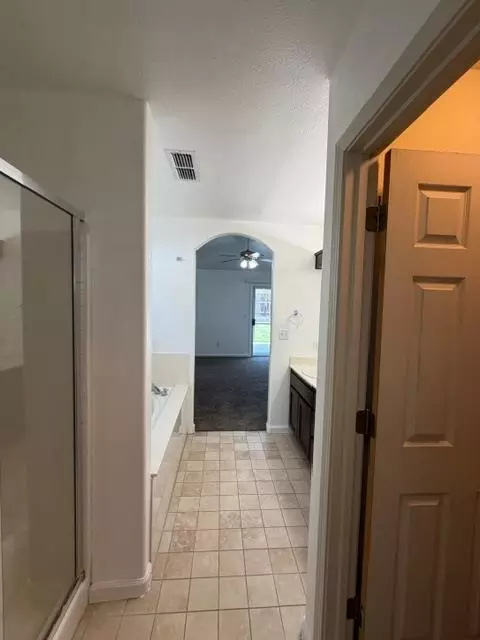 Entry Way - 1580 Via Del Pettoruto, Gustine, CA 95322 photo 4 of 6
