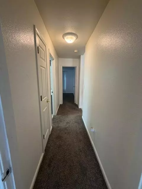 Entry Way - 1580 Via Del Pettoruto, Gustine, CA 95322 photo 5 of 6