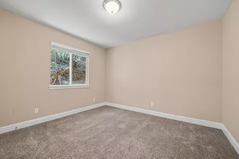Bedroom - 20 Pleasant Dr, Sutter Creek, CA 95685 photo 7 of 12