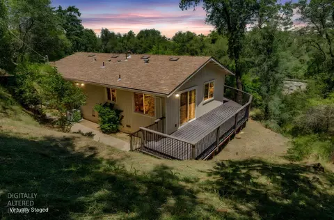 20 Pleasant Dr, Sutter Creek, CA 95685