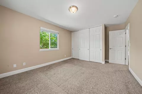 Bedroom - 20 Pleasant Dr, Sutter Creek, CA 95685 photo 6 of 12