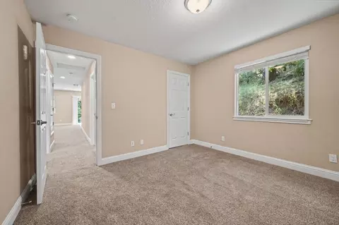 Bedroom - 20 Pleasant Dr, Sutter Creek, CA 95685 photo 9 of 12