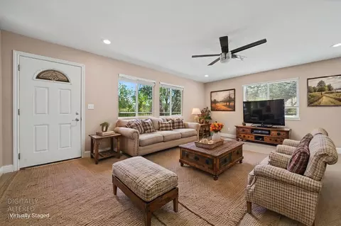 Living - 20 Pleasant Dr, Sutter Creek, CA 95685 photo 2 of 6