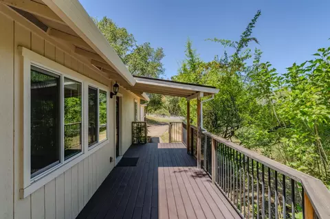 Exterior - 20 Pleasant Dr, Sutter Creek, CA 95685 photo 10 of 14