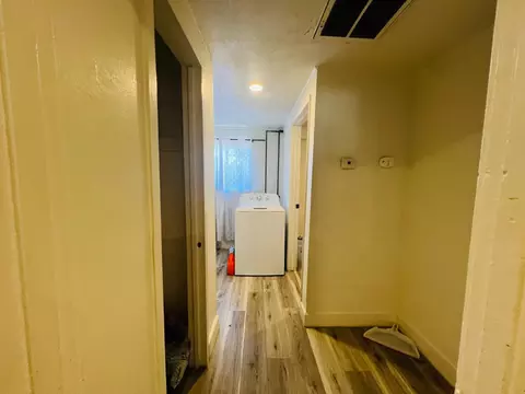 Entry Way - 2038 Tulsa St, Modesto, CA 95358 photo 1 of 1