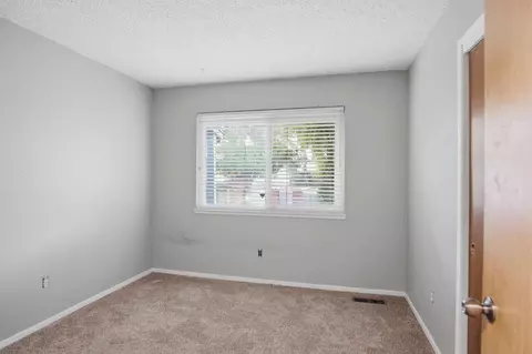 Bedroom - 1436 Montclair Dr, Modesto, CA 95350 photo 1 of 4